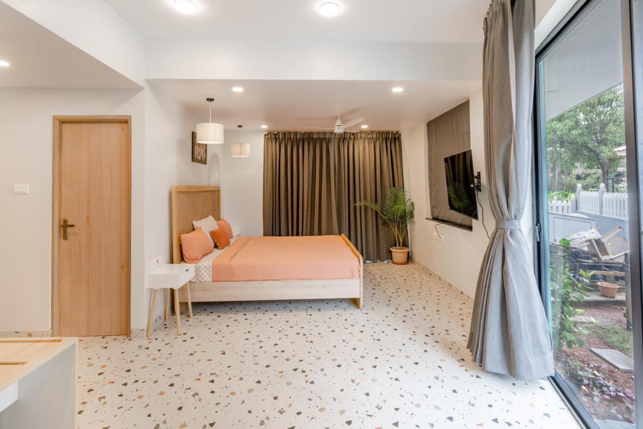 Villa Reverie - Ultra Modern Villa 200 Metres To Prestine Beach Betalbatim Ngoại thất bức ảnh