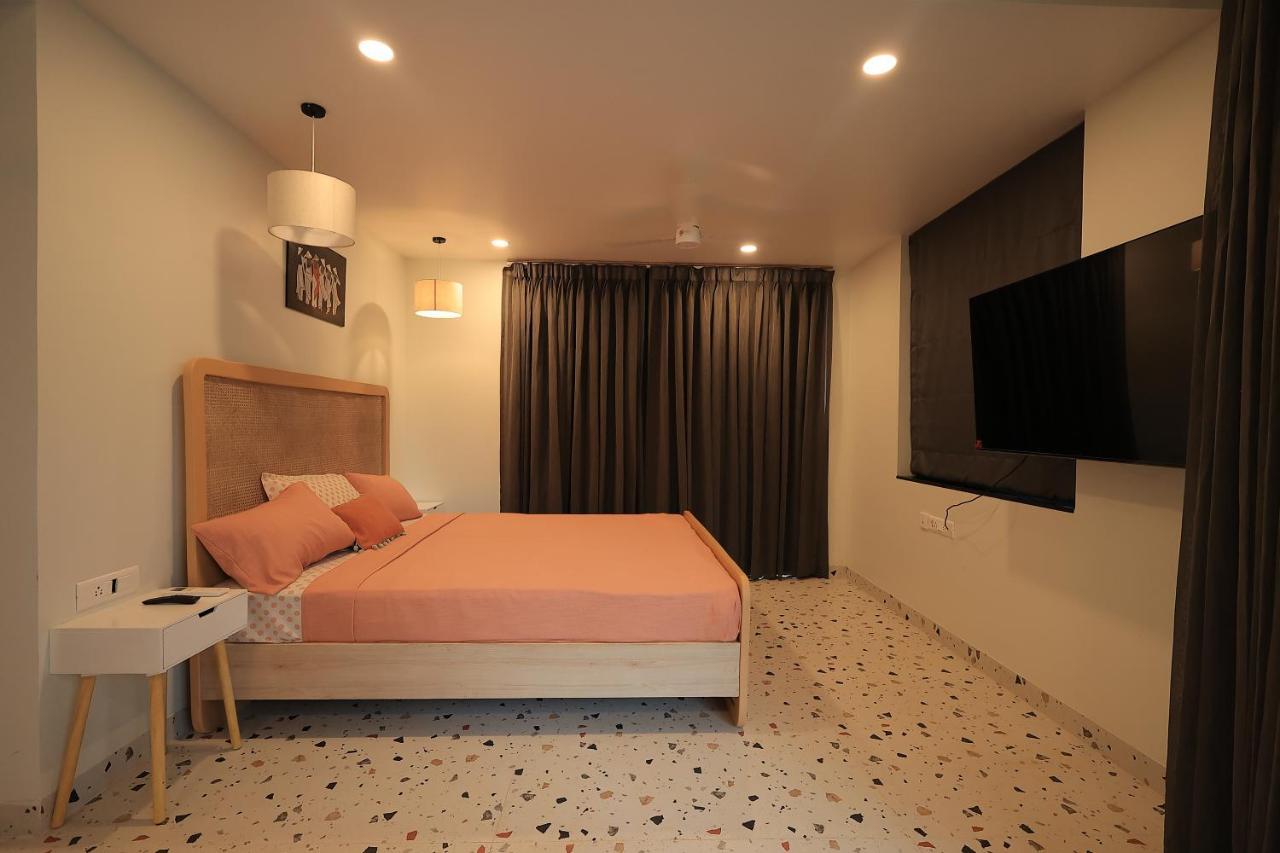 Villa Reverie - Ultra Modern Villa 200 Metres To Prestine Beach Betalbatim Ngoại thất bức ảnh