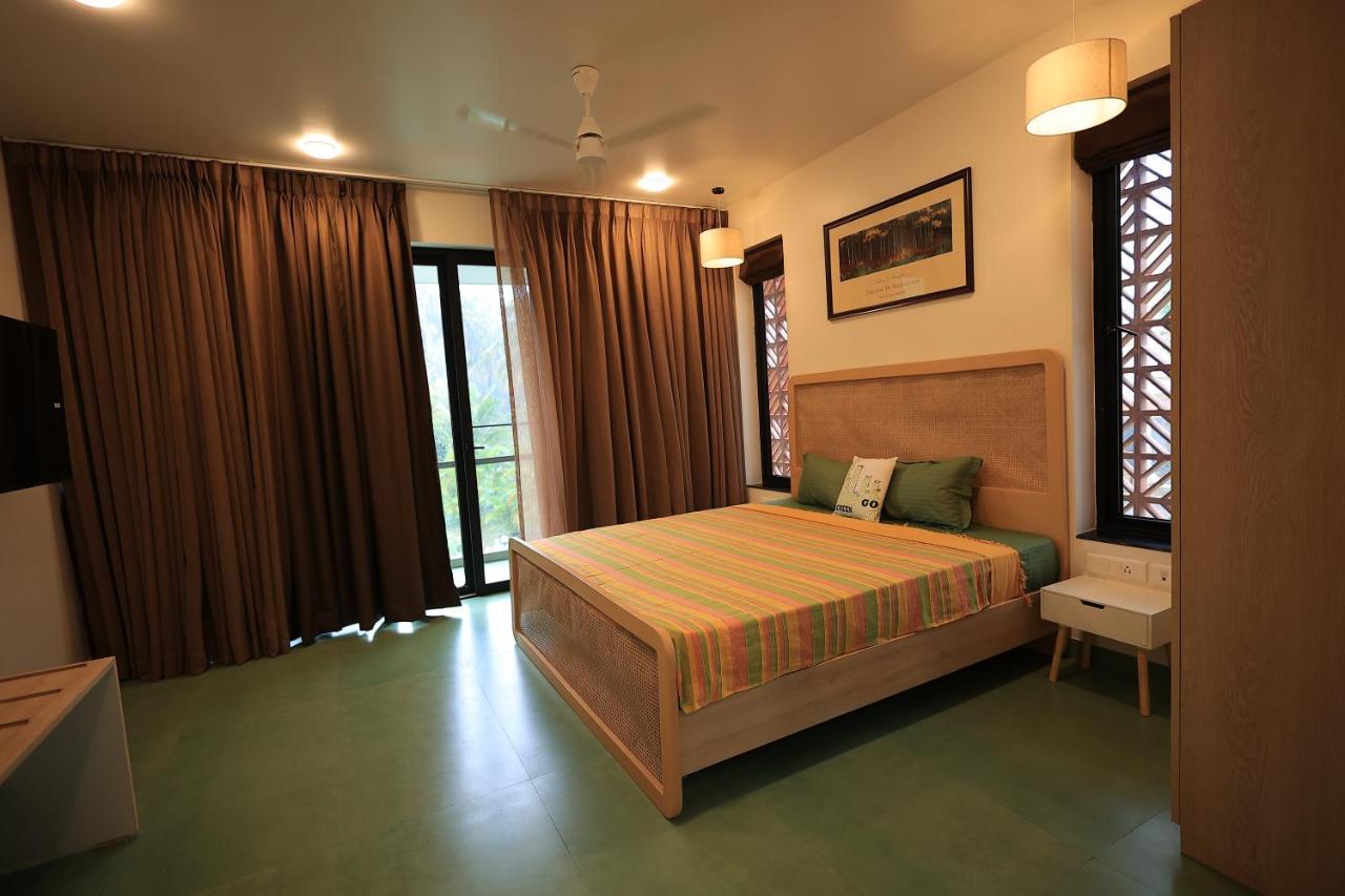 Villa Reverie - Ultra Modern Villa 200 Metres To Prestine Beach Betalbatim Ngoại thất bức ảnh